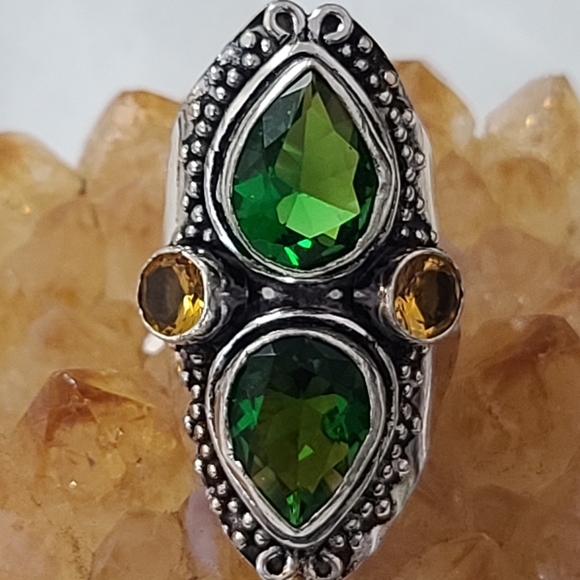 🌺Bogo New Vintage Tsavorite,Citrine Trinity Ring - Picture 1 of 5